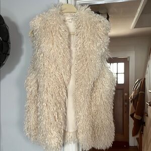 Mystree Cream Teddy Jacket NWOT